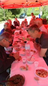 Lunch stop on the Tenna Valley Trail, 2017