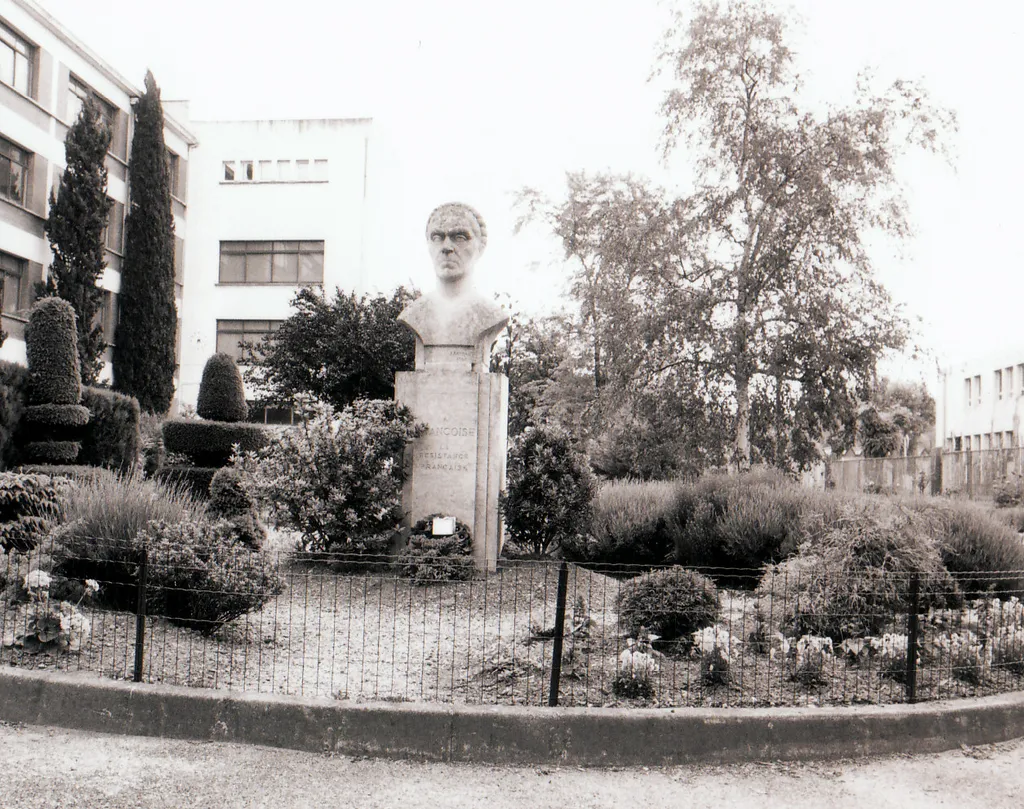 Memorial to Marie-Louise Dissard at the Lycee Francoise