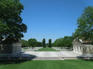 ELMS wreath at Rimini Commonwealth War Graves Cemetery