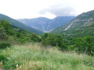 Mist-covered scenery on the Sulmona Trail